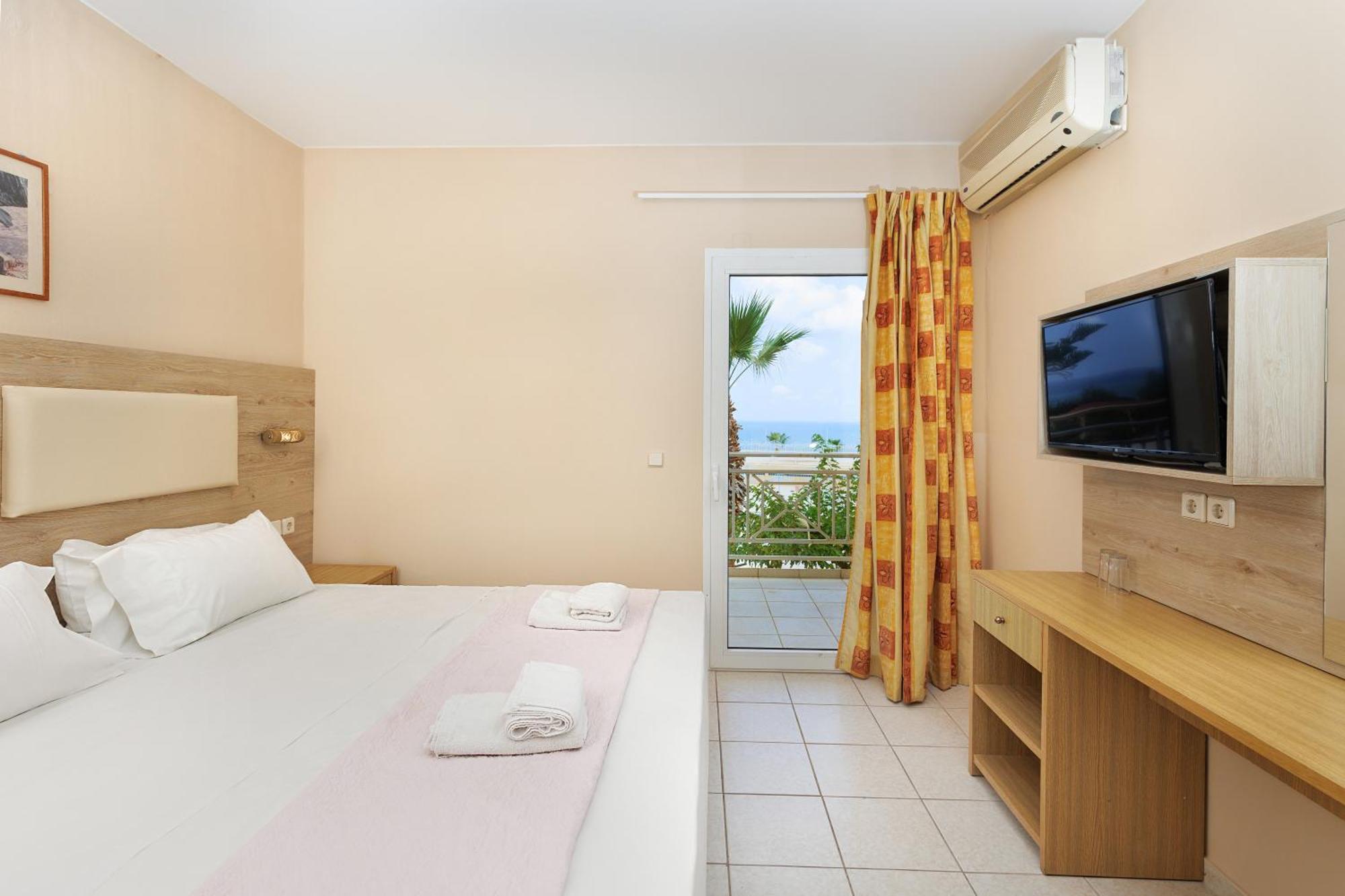 Aqua Sun Village Hersonissos  Dış mekan fotoğraf