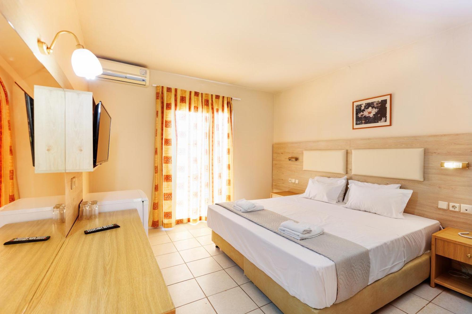 Aqua Sun Village Hersonissos  Dış mekan fotoğraf