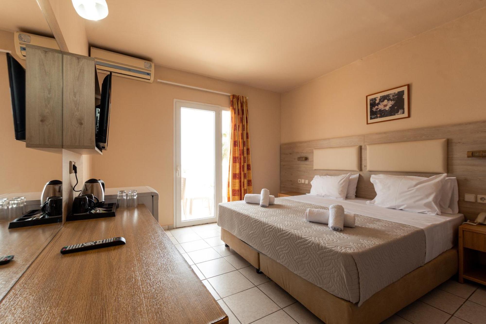 Aqua Sun Village Hersonissos  Dış mekan fotoğraf